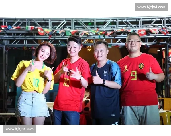 高清足球赛事直播APP下载指南畅享全球赛场精彩即时比分数据分析权威解说 - 副本 (9) - 副本 - 副本 - 副本 - 副本 - 副本 - 副本 - 副本